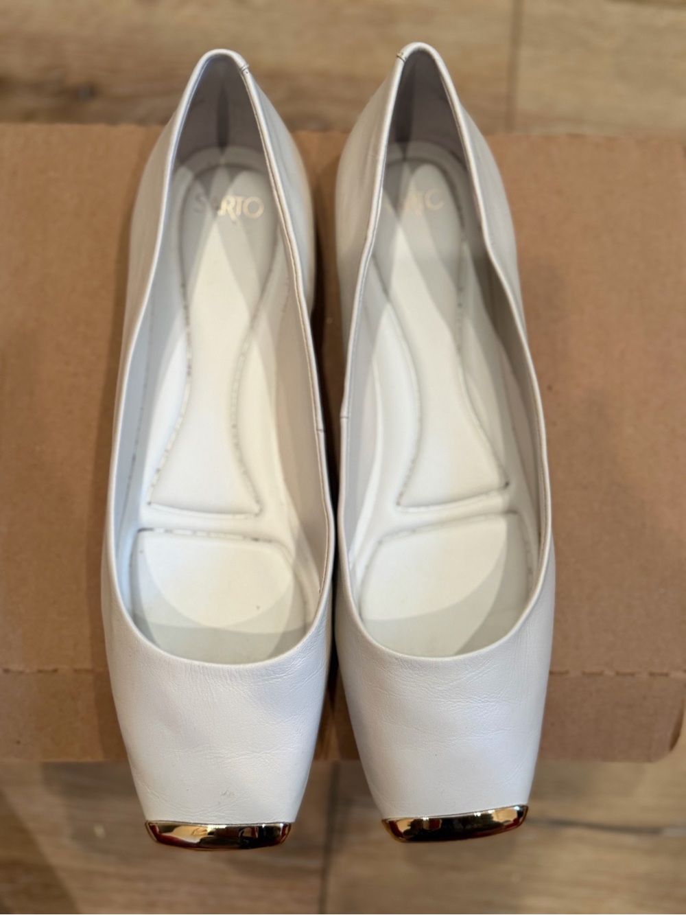 Women’s Cream Ballet Flats with Gold Toe Cap